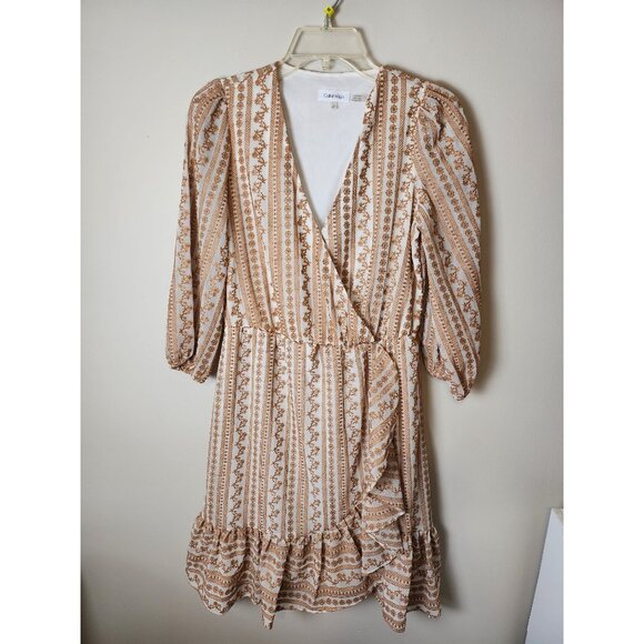 Calvin Klein lace V-Neck 3/4 sleeve Belted ruffle dress. - Picture 2 of 5